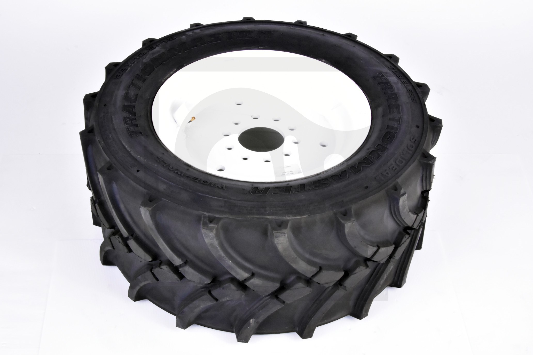 WHEEL ASSEMBLY,LEFT