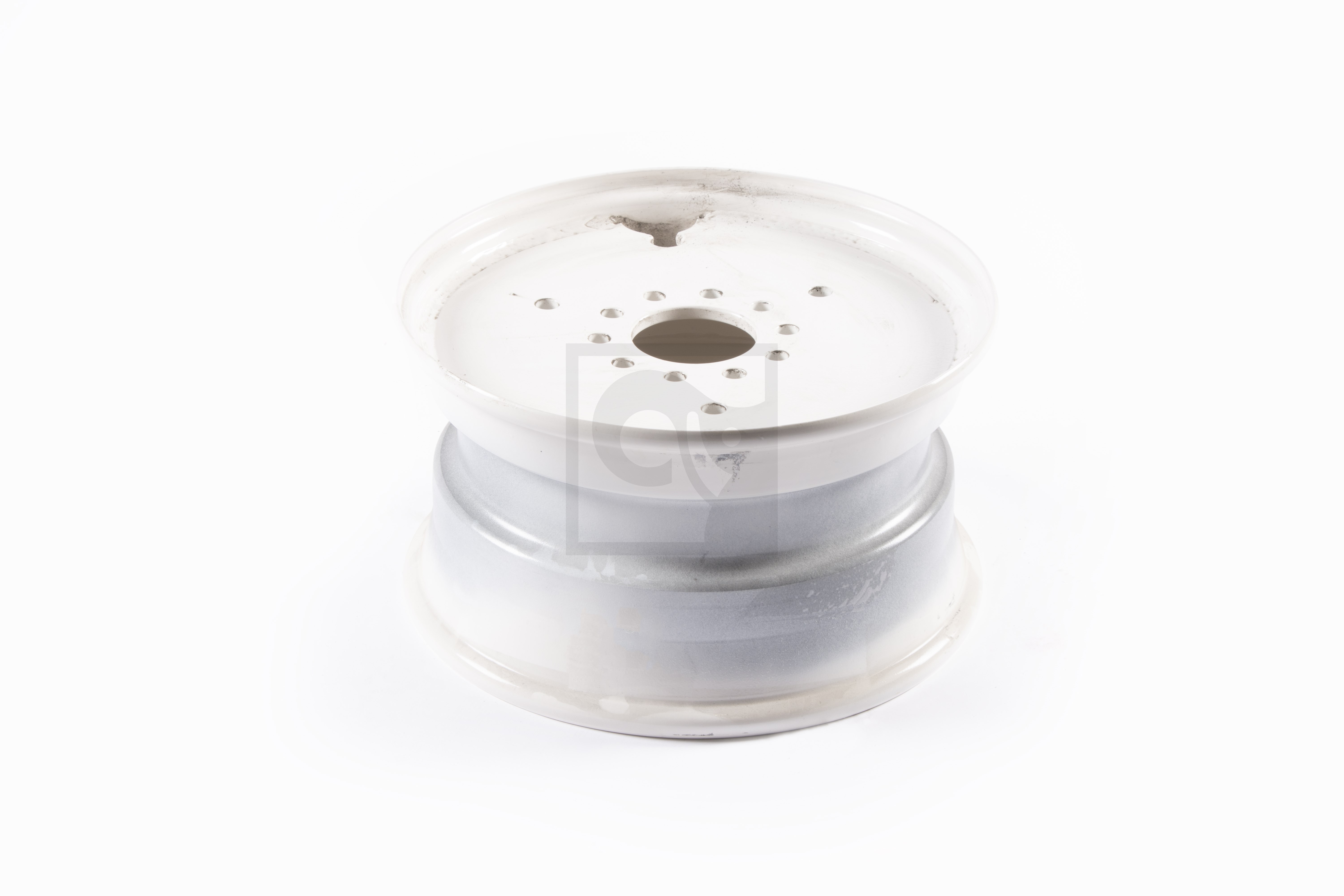 10x16.5 RIM 204MM NAVE OFFSET