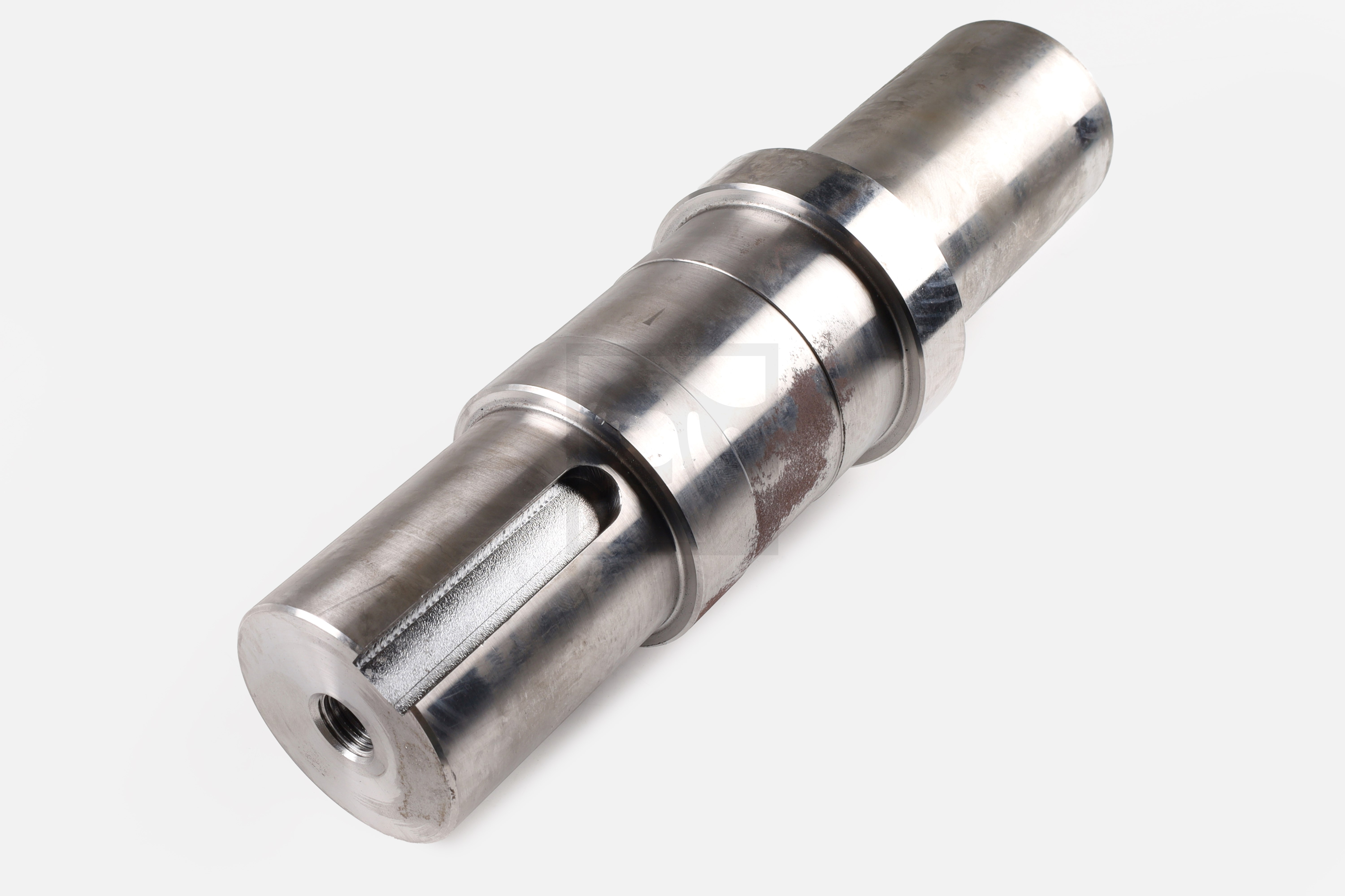 REAR ARM SPINDLE