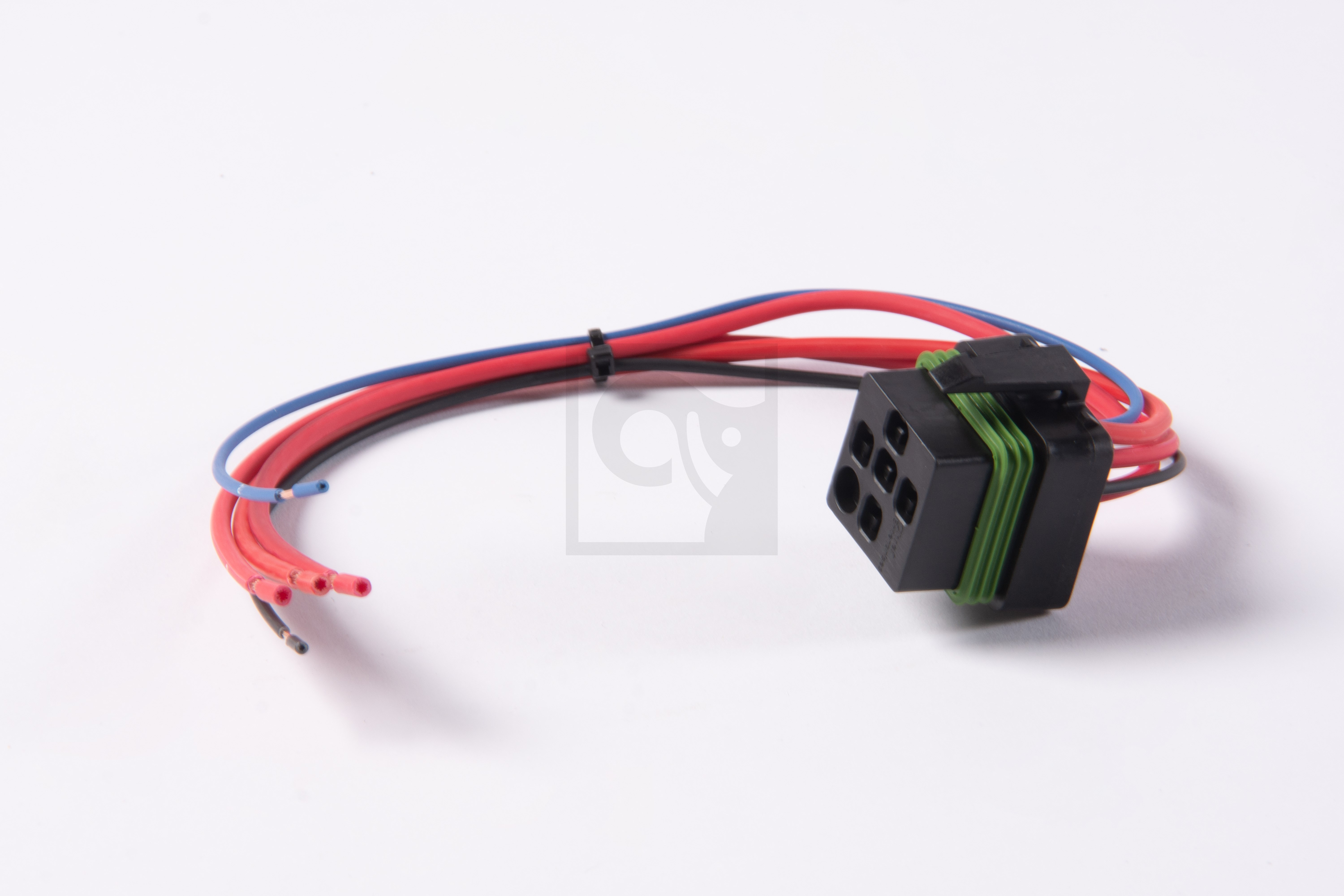 SOCKET,SPLASH PROOF