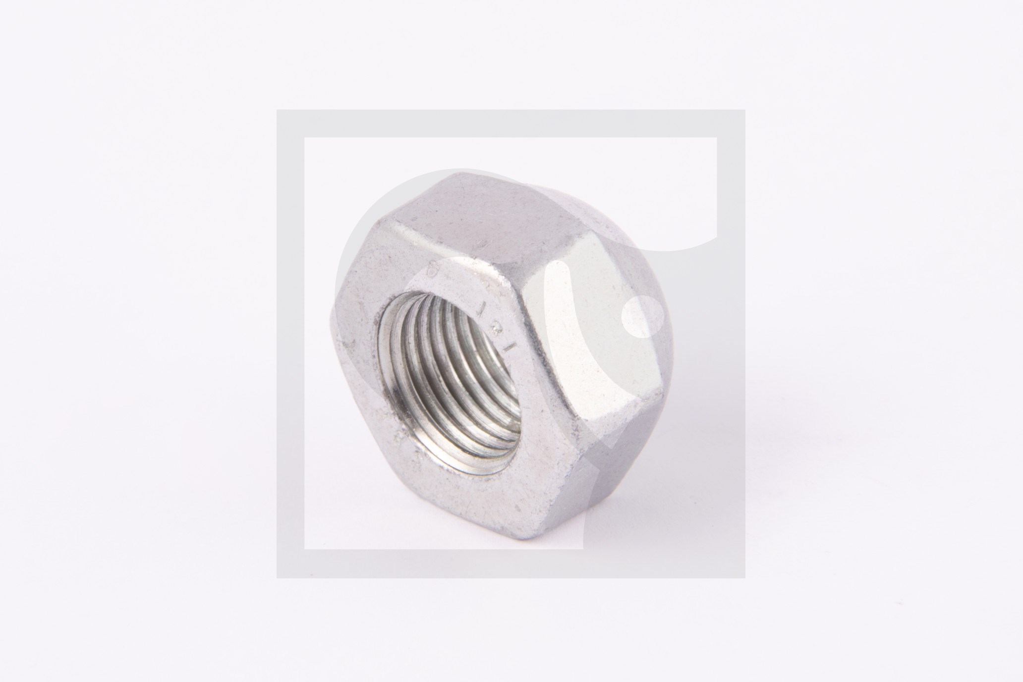 WHEEL NUT