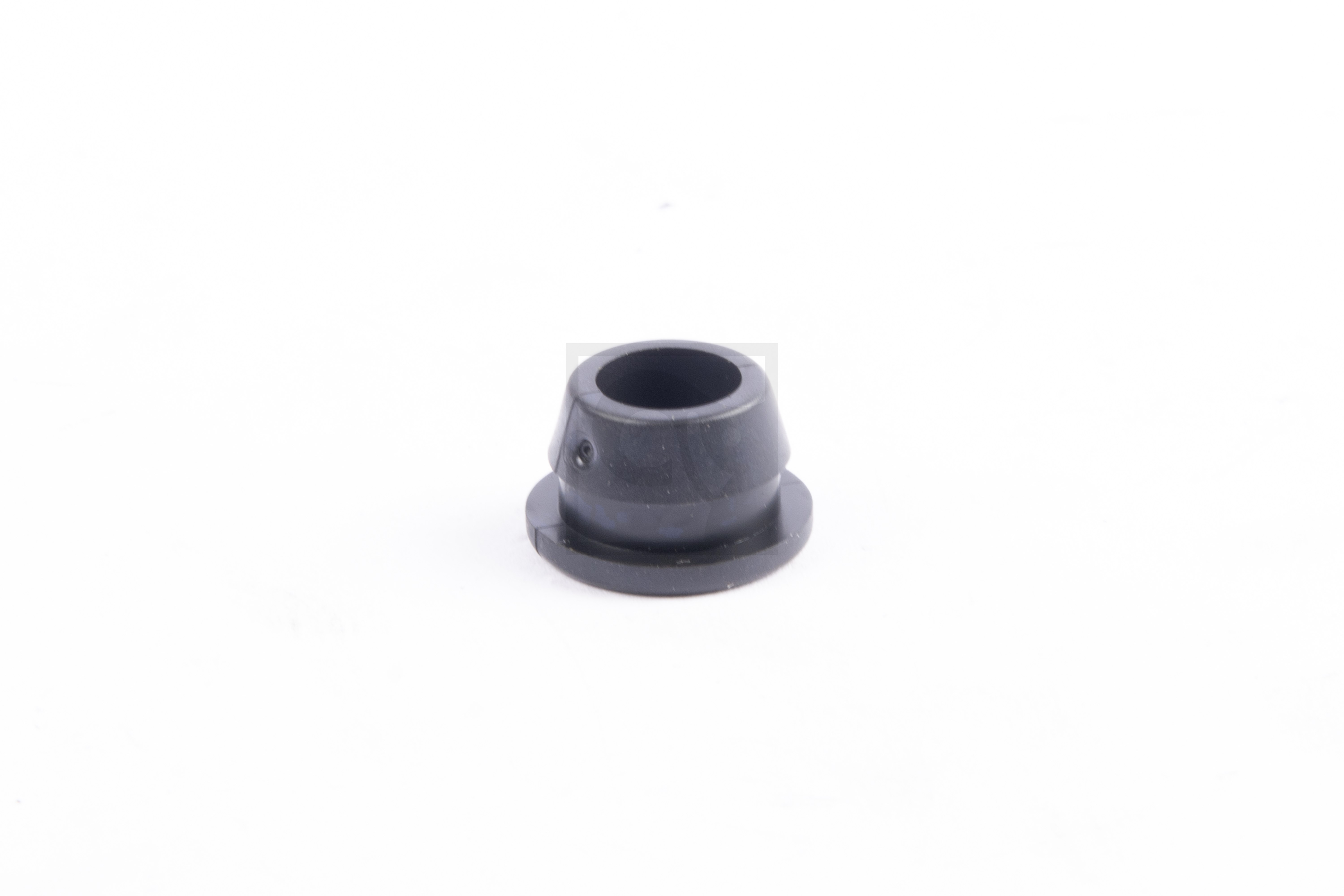 GROMMET